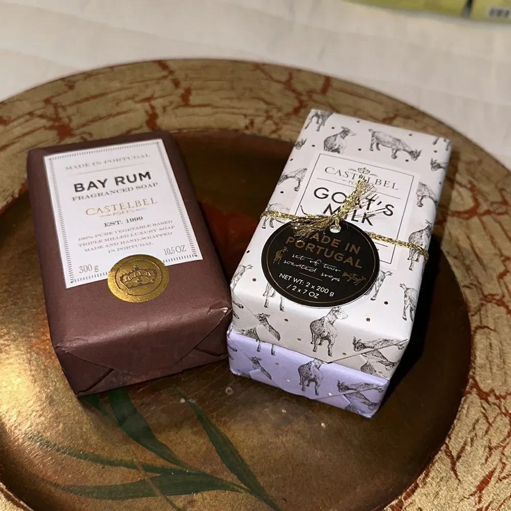 Men’s Set of 2 1 Bay Rum Fragranced Soap & 2 Goat’s Milk Bars